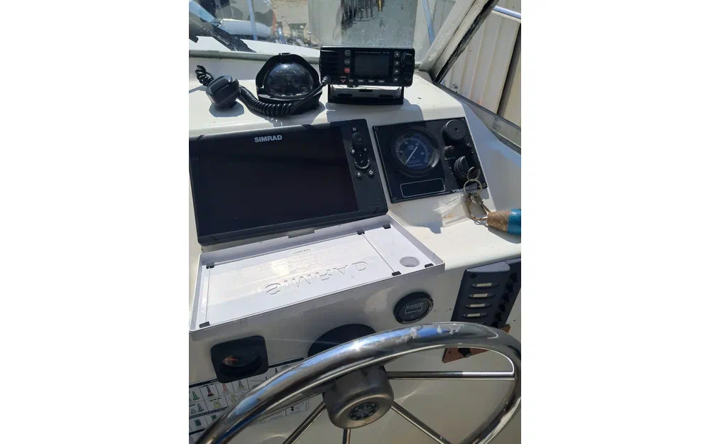 slider 7 Beneteau Antares S6TF