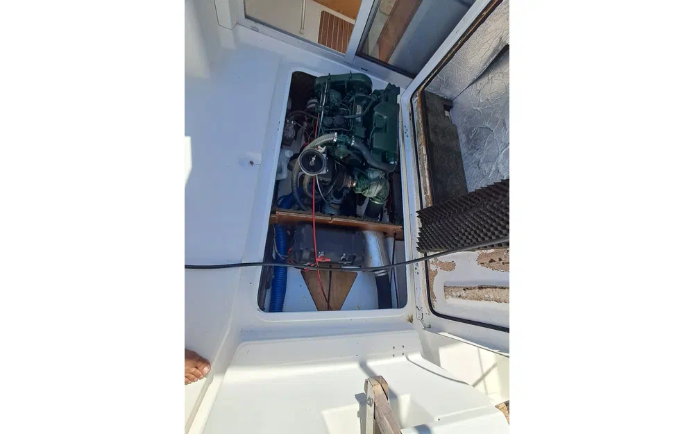 slider 8 Beneteau Antares S6TF