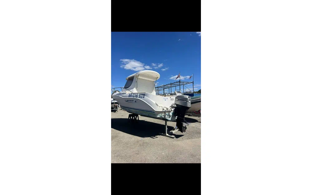 slider 8 Quicksilver 540 Pilothouse