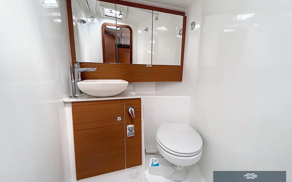 slider 11 Dufour 430 Grand Large