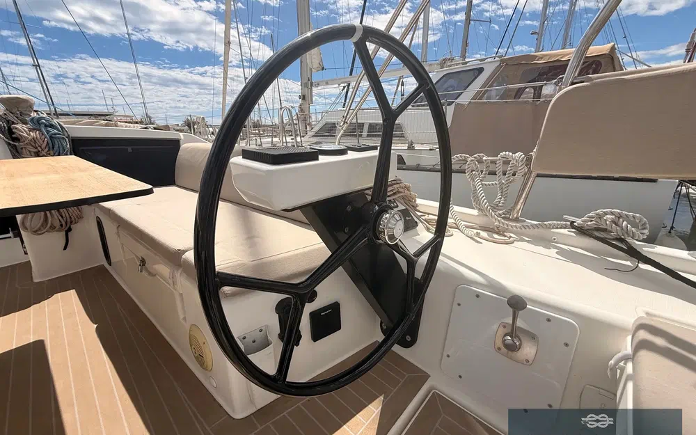 slider 38 Dufour 430 Grand Large