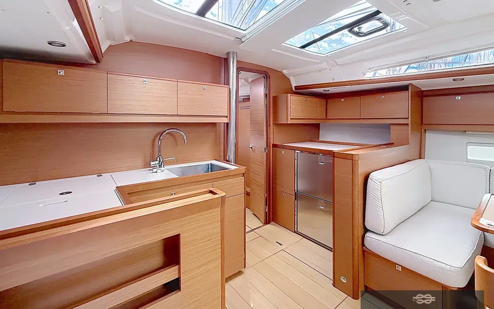 slider 8 Dufour 430 Grand Large