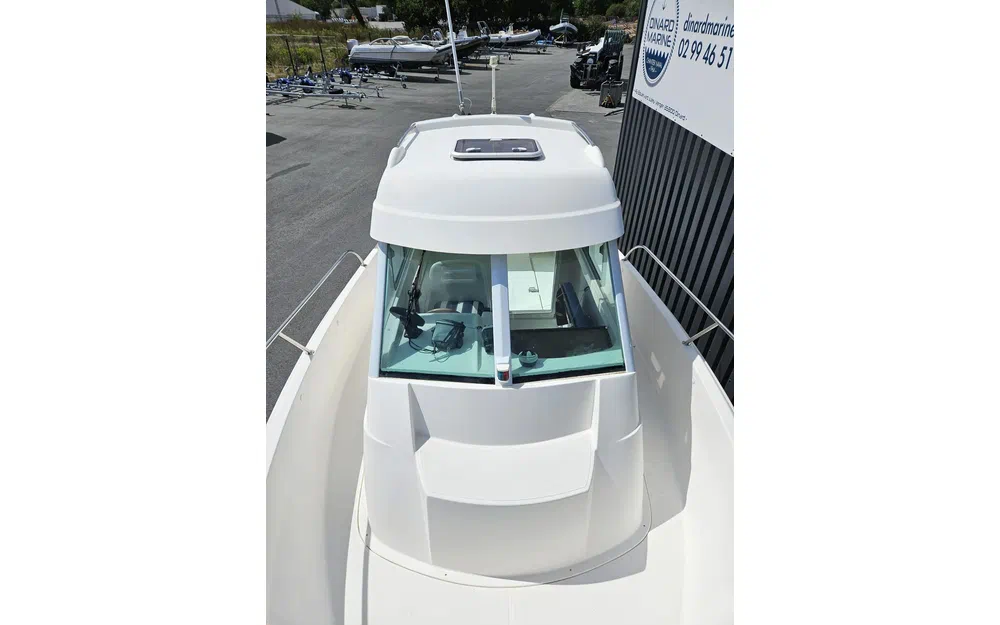 slider 11 Beneteau ANTARES 620 Fishing