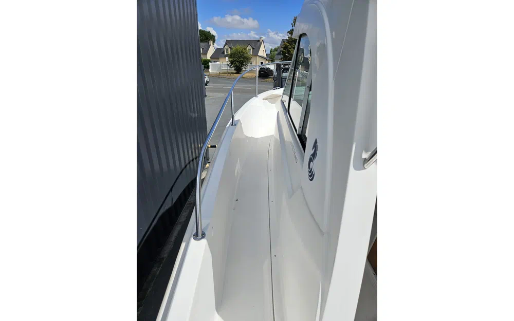 slider 14 Beneteau ANTARES 620 Fishing