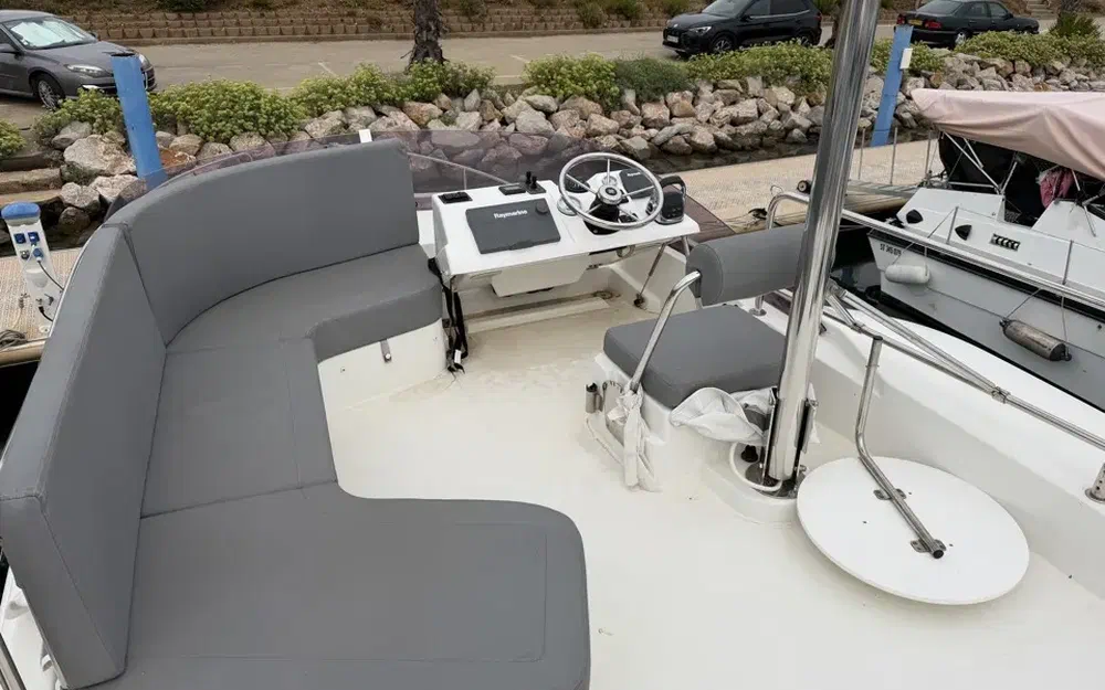 slider 11 Beneteau Swift Trawler 30