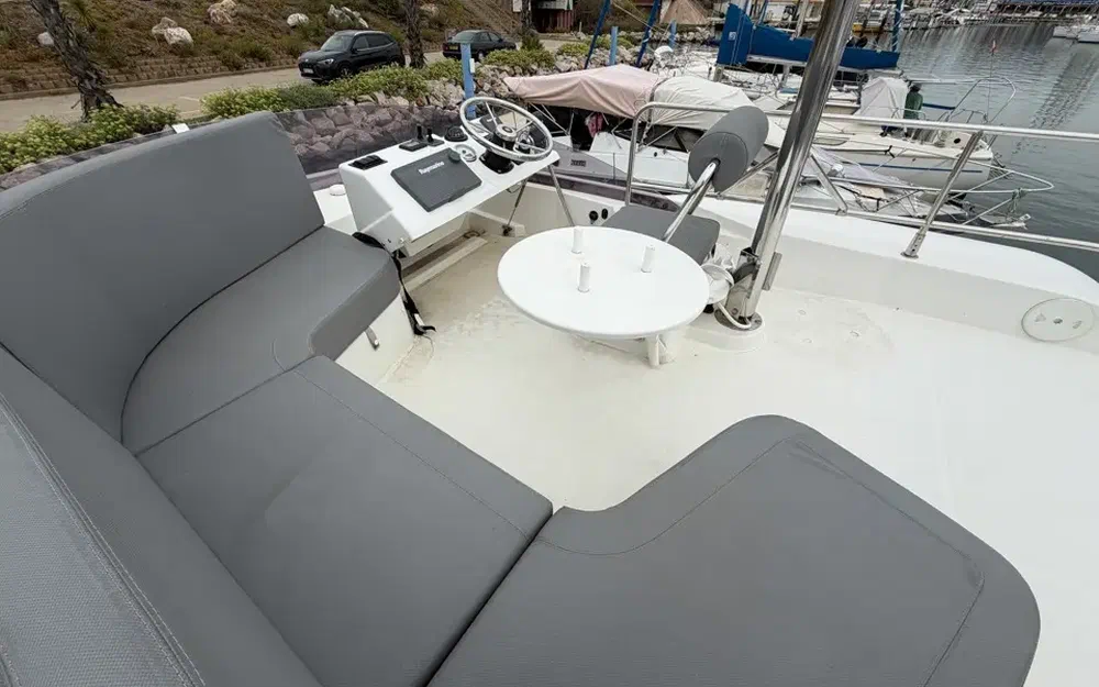 slider 13 Beneteau Swift Trawler 30