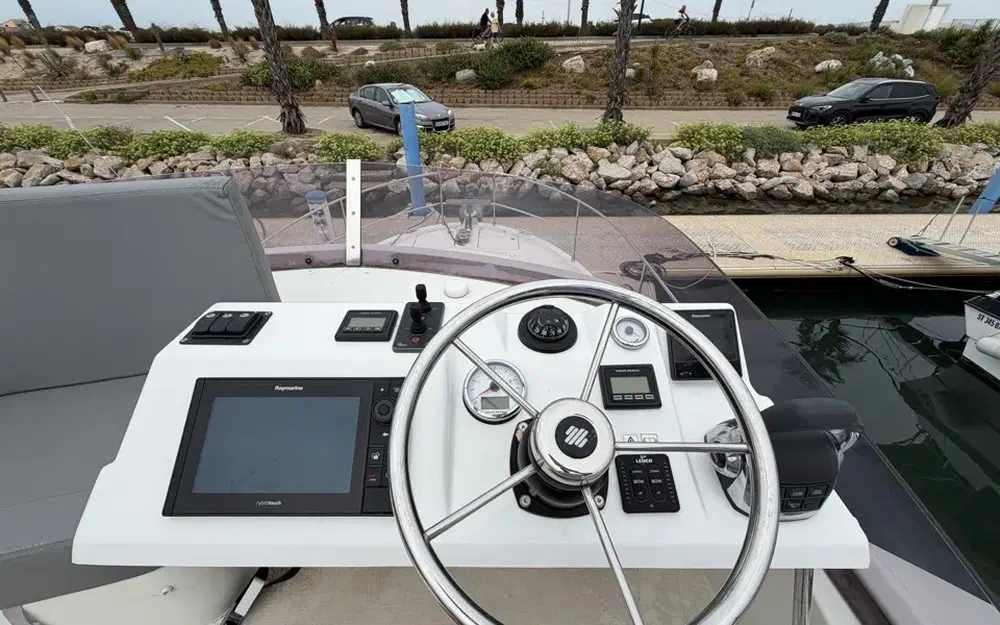 slider 16 Beneteau Swift Trawler 30