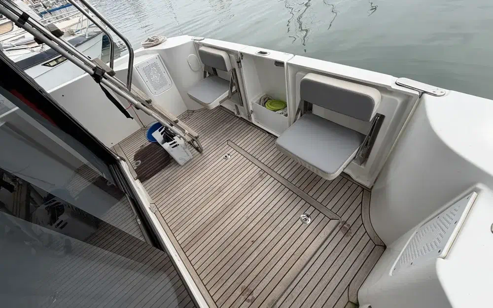slider 5 Beneteau Swift Trawler 30