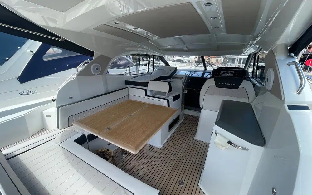 slider 2 Jeanneau Leader 36 Sportop