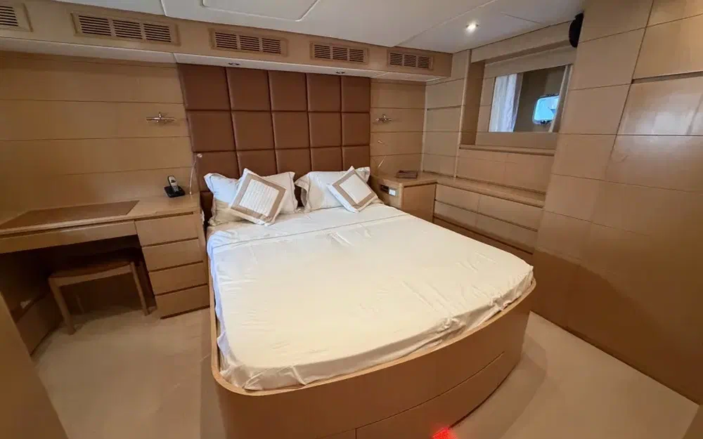 slider 20 Grand Banks Aleutian 59
