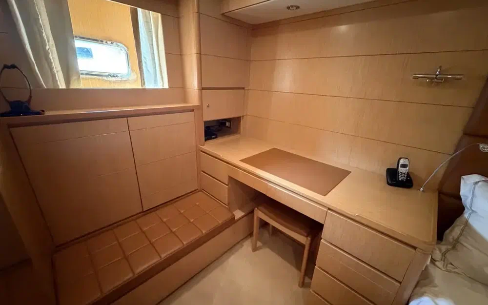 slider 21 Grand Banks Aleutian 59