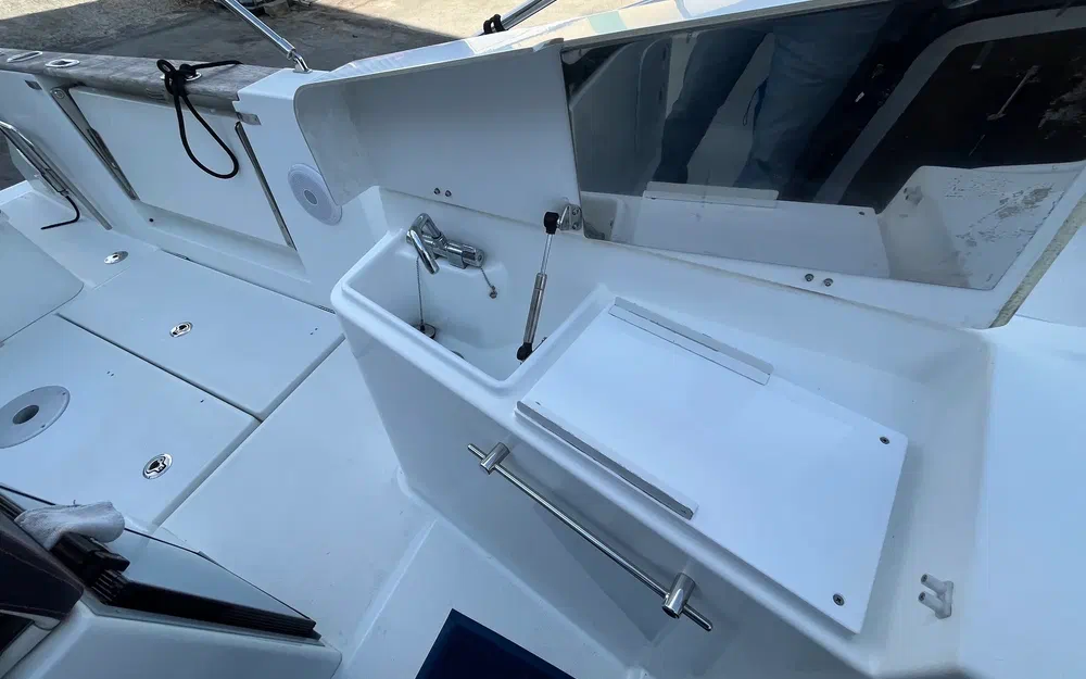 slider 3 Beneteau Flyer 8.8 SUNdeck