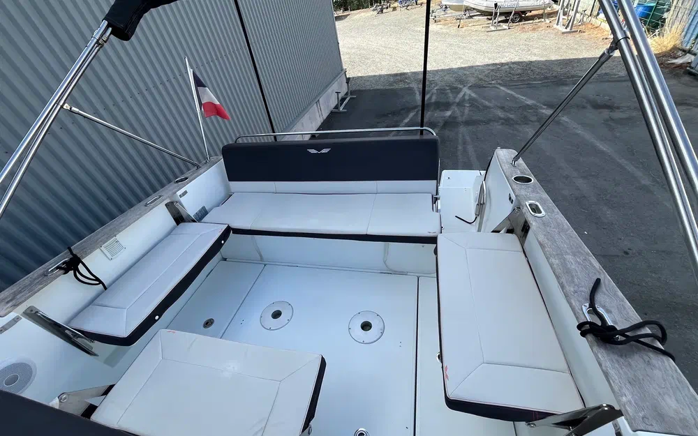 slider 2 Beneteau Flyer 8.8 SUNdeck