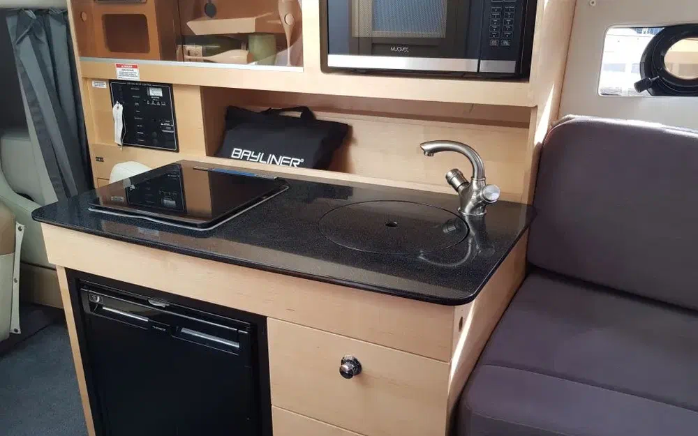 slider 7 Bayliner Ciera 8