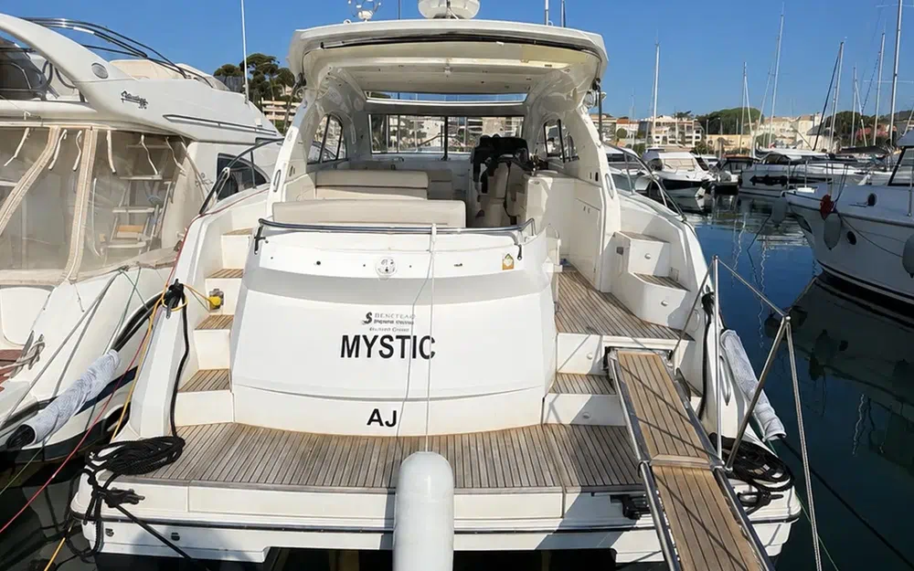 slider 16 Beneteau Monte Carlo 42