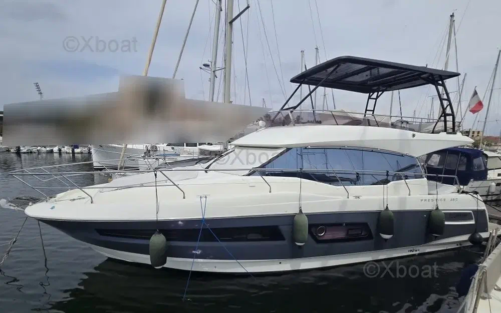 slider 0 Prestige Yachts 460 Fly