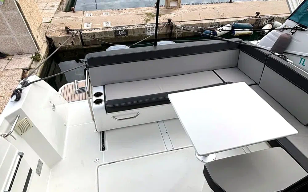 slider 11 Jeanneau MERRY FISHER 895 SPORT SERIE 2