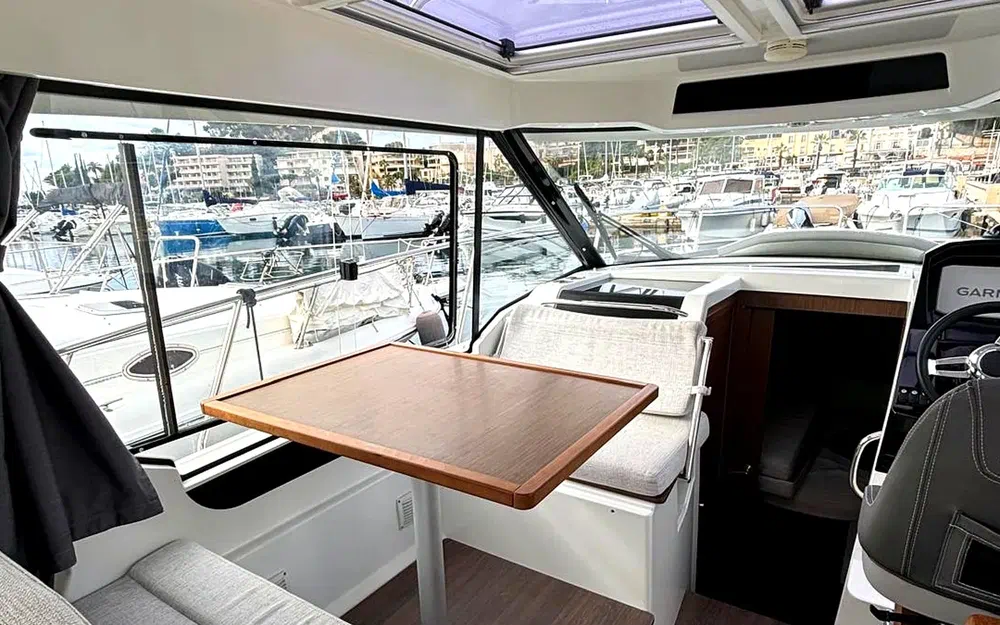 slider 19 Jeanneau MERRY FISHER 895 SPORT SERIE 2