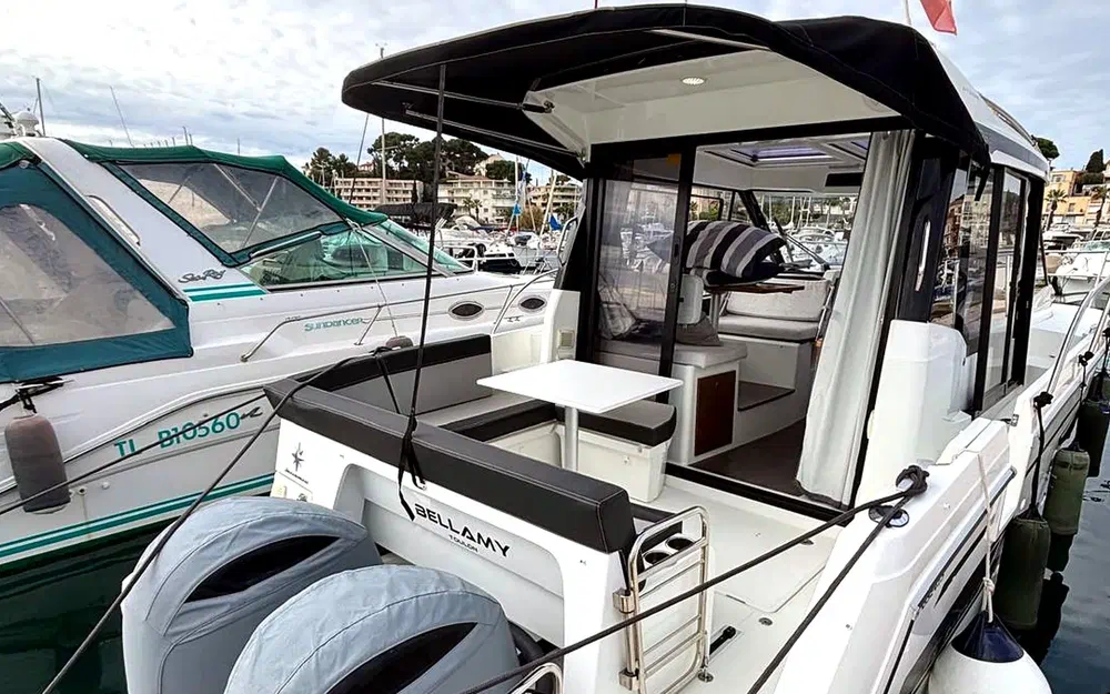 slider 2 Jeanneau MERRY FISHER 895 SPORT SERIE 2