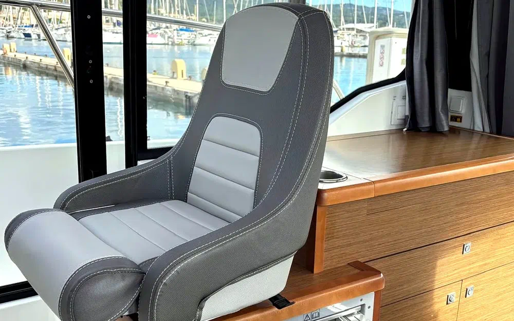 slider 47 Jeanneau MERRY FISHER 895 SPORT SERIE 2