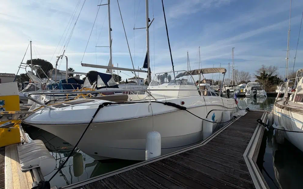 slider 2 Pacific Craft 750 Open