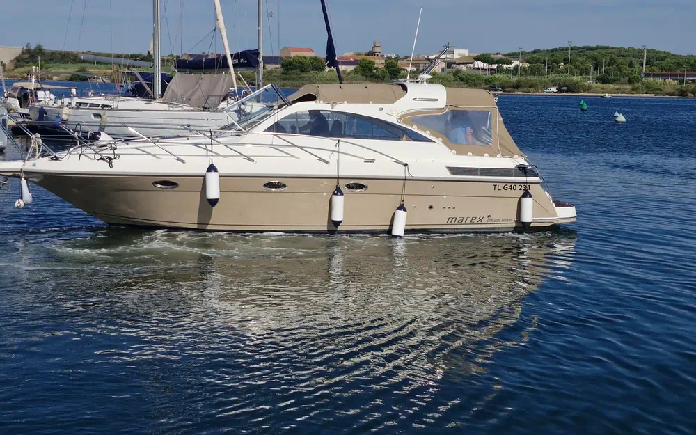 slider 0 Marex 350 Cabriolet Cruiser