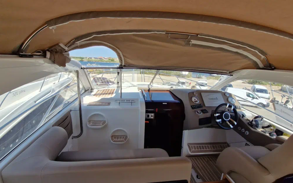 slider 5 Marex 350 Cabriolet Cruiser