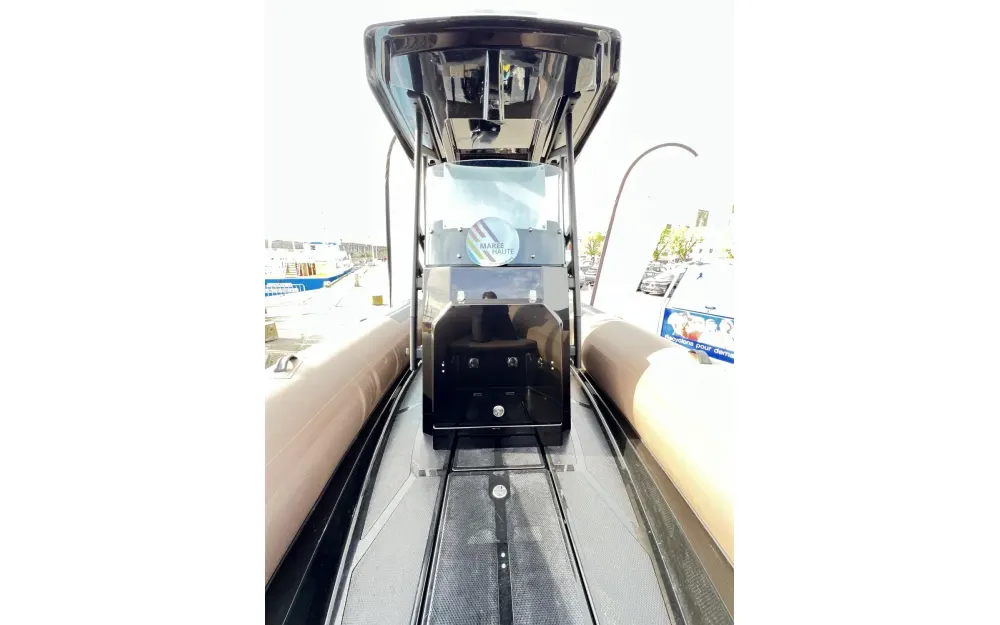 slider 1 Brig Navigator 24 - null
