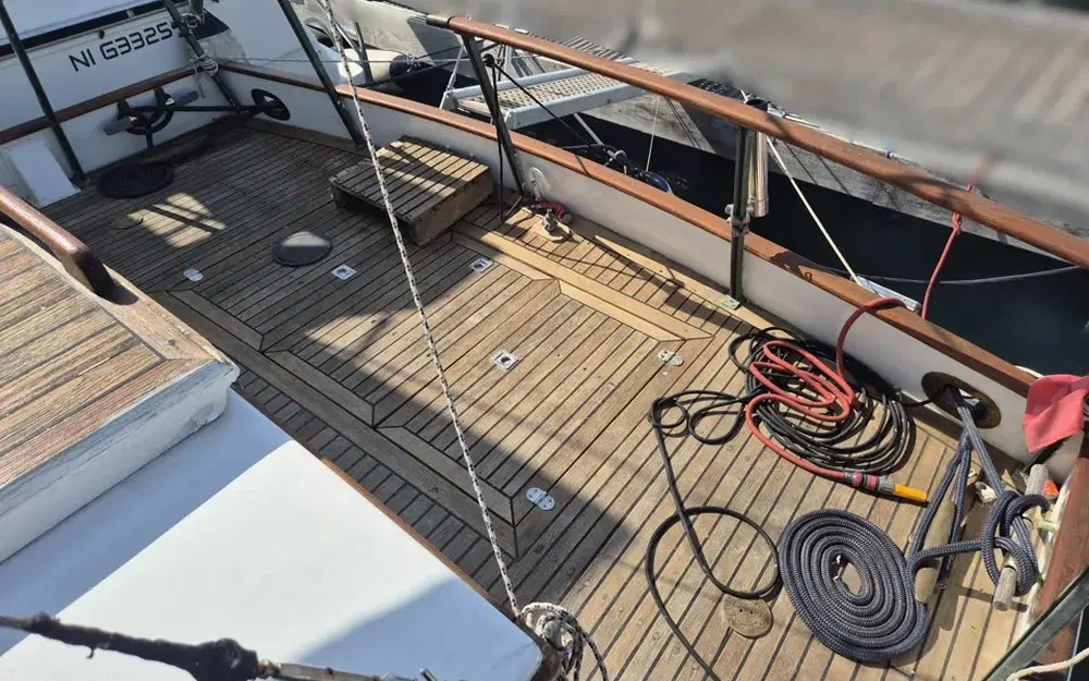 slider 10 Grand Banks 36