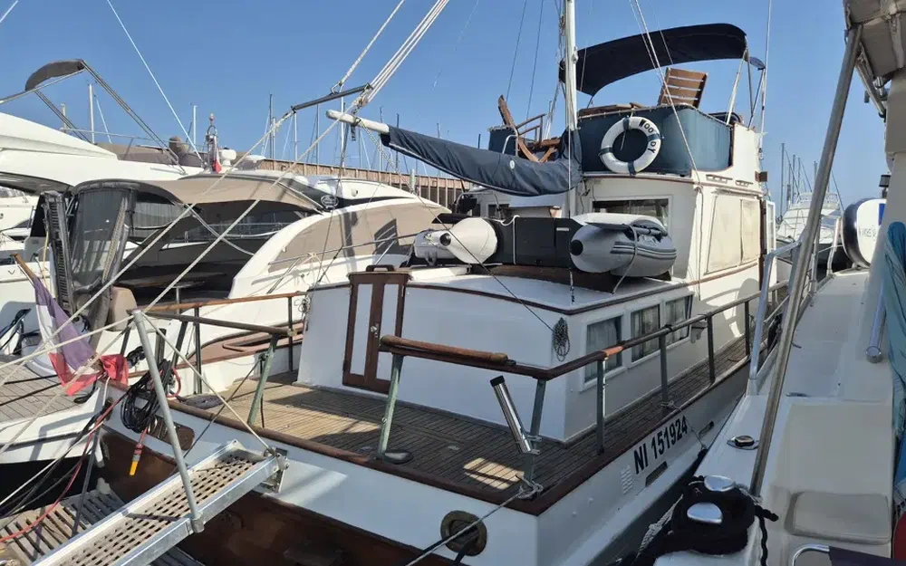 slider 20 Grand Banks 36