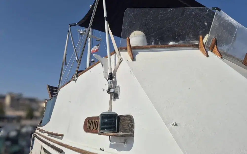 slider 2 Grand Banks 36