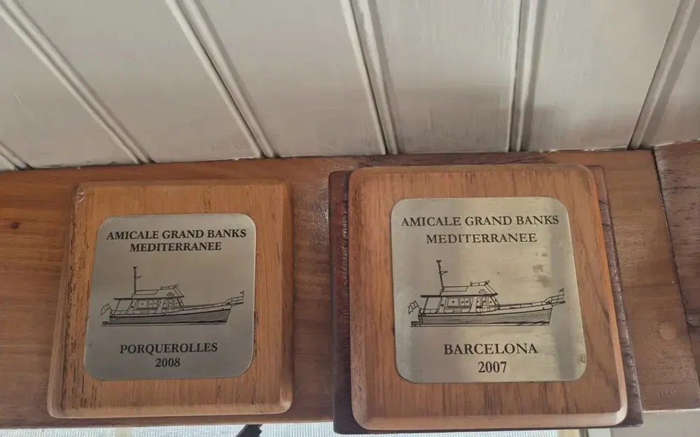 slider 31 Grand Banks 36