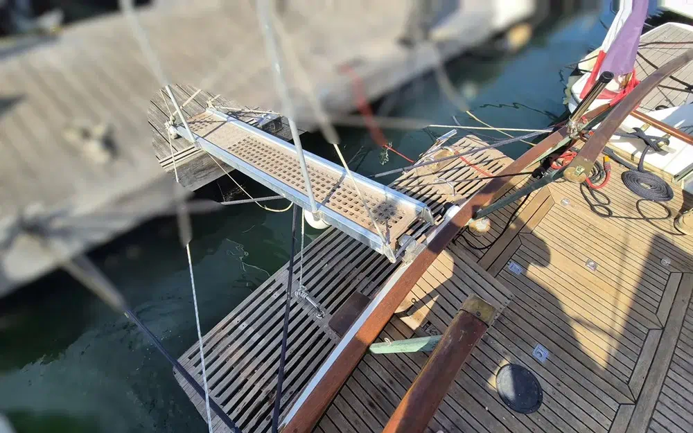 slider 6 Grand Banks 36