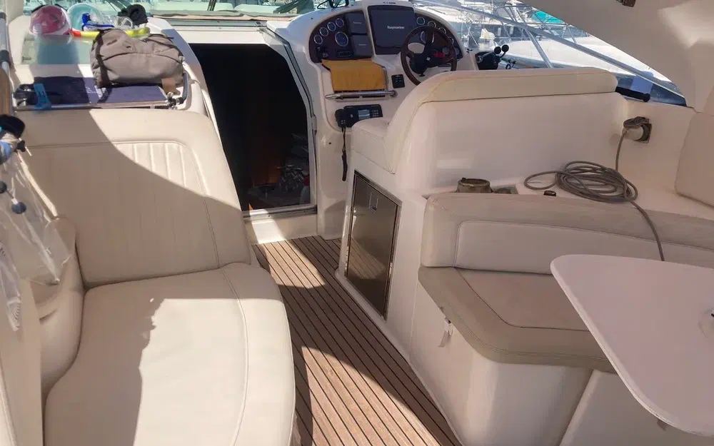 slider 5 Jeanneau Prestige 34