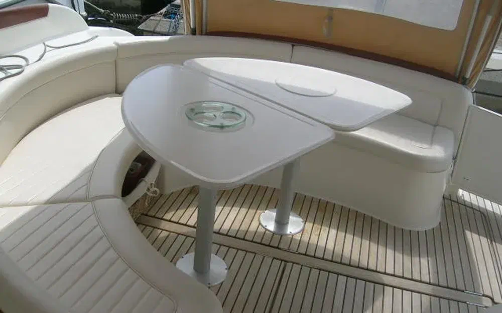 slider 9 Jeanneau Prestige 34
