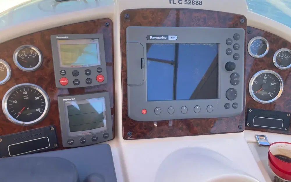 slider 8 Jeanneau Prestige 34