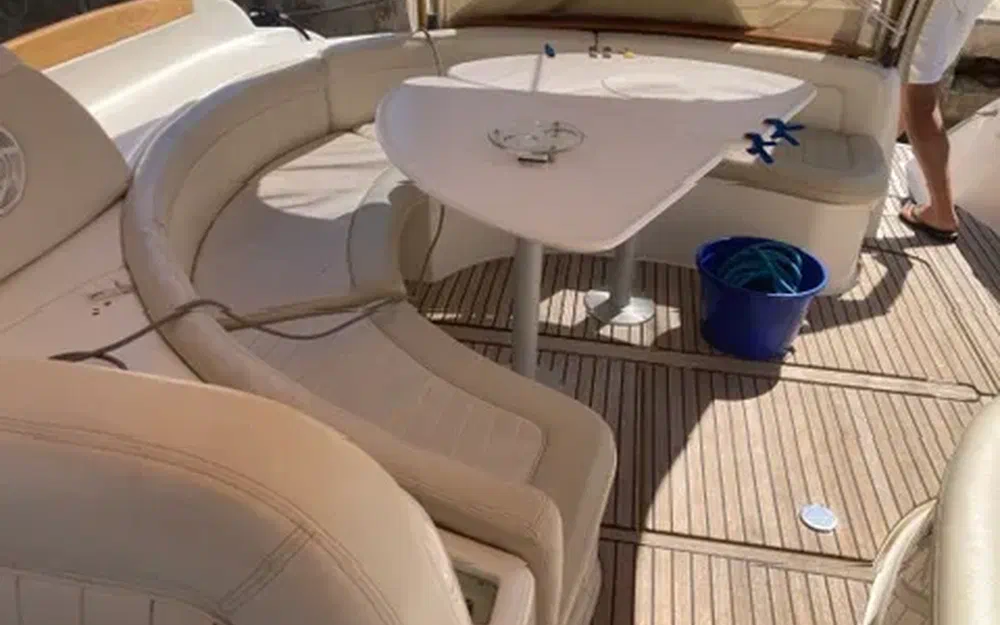 slider 11 Jeanneau Prestige 34