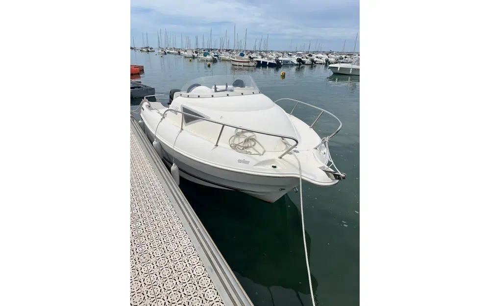 slider 0 Quicksilver Activ 510 Cabin