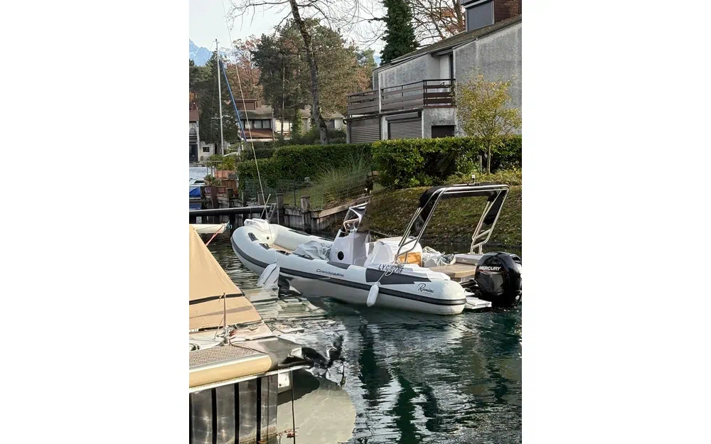 slider 1 Ranieri Cayman 21 S