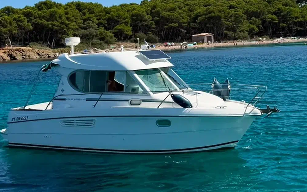 slider 0 Jeanneau Merry Fisher 805 Limited