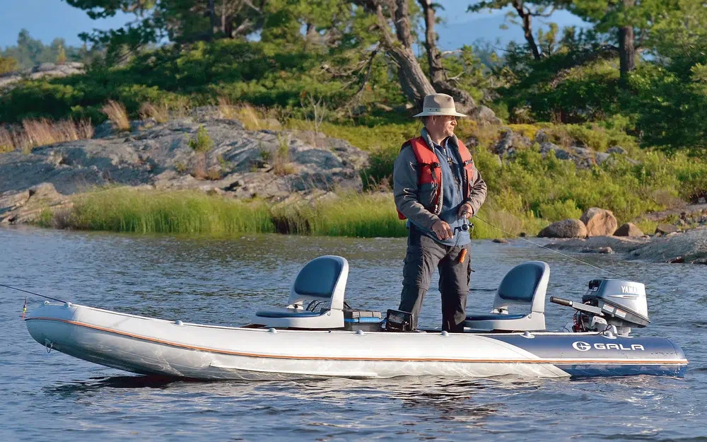 slider 2 Gala Boats Challenger C320