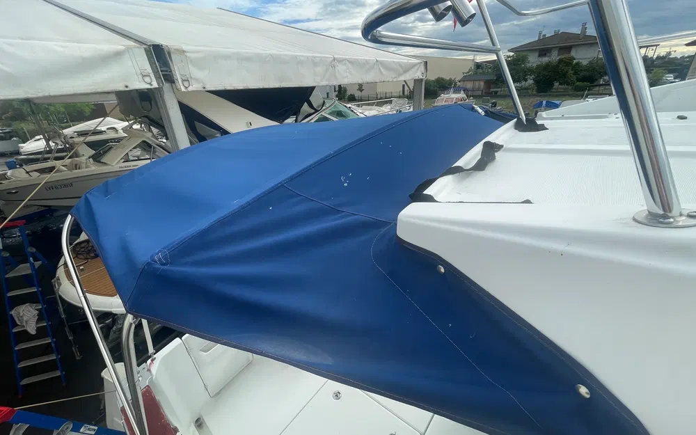 slider 12 Beneteau Antares Serie 9