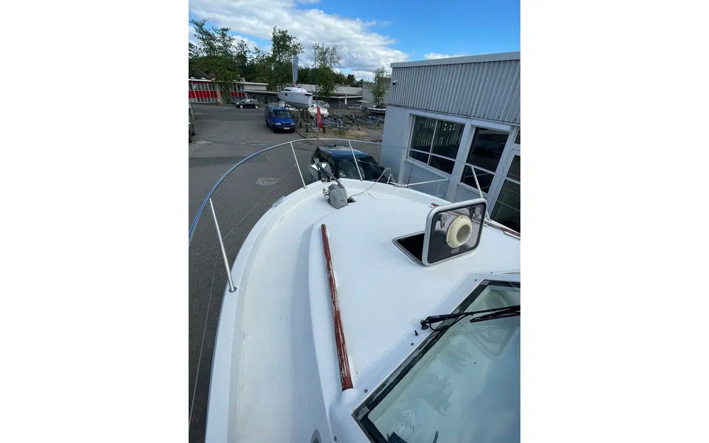 slider 5 Beneteau Antares Serie 9