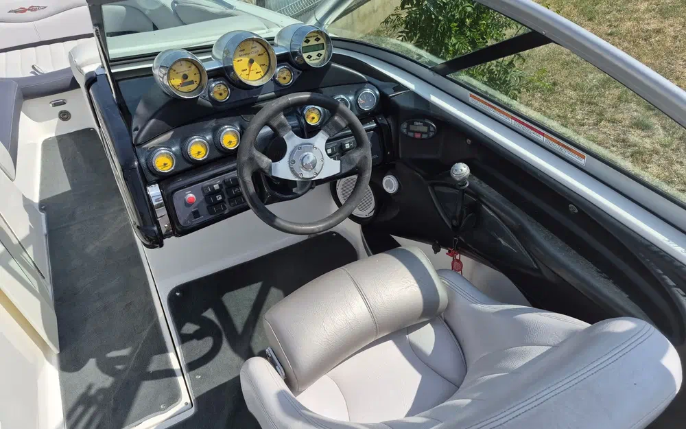 slider 6 Mastercraft XSTAR