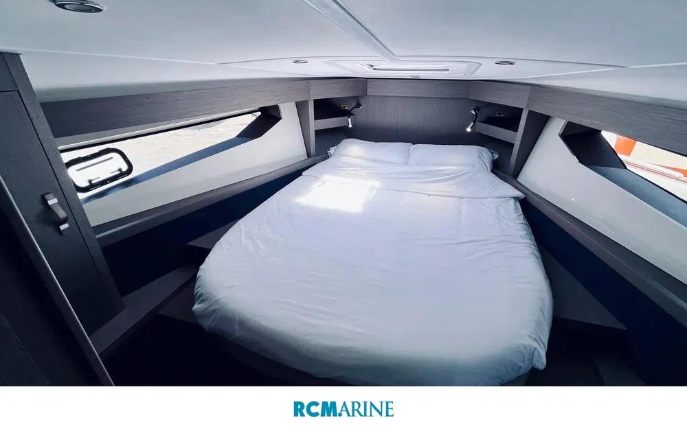 slider 10 Beneteau Gran Turismo 41