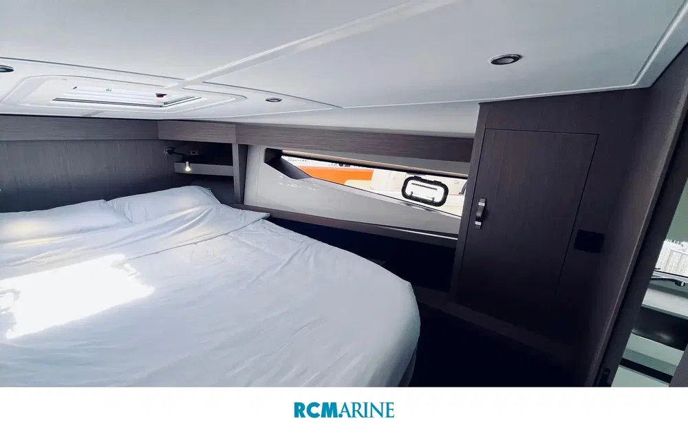 slider 12 Beneteau Gran Turismo 41