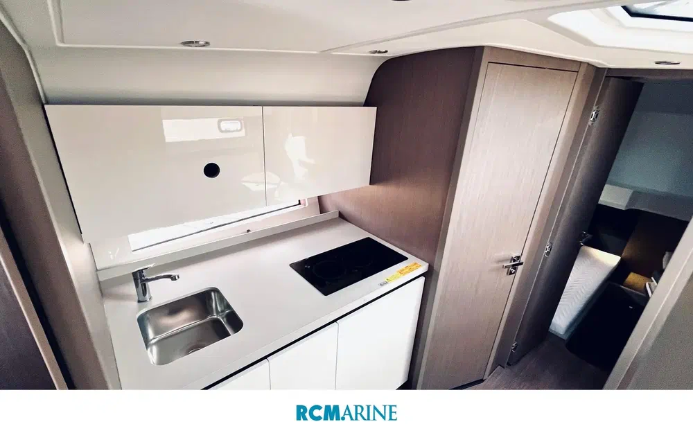 slider 13 Beneteau Gran Turismo 41