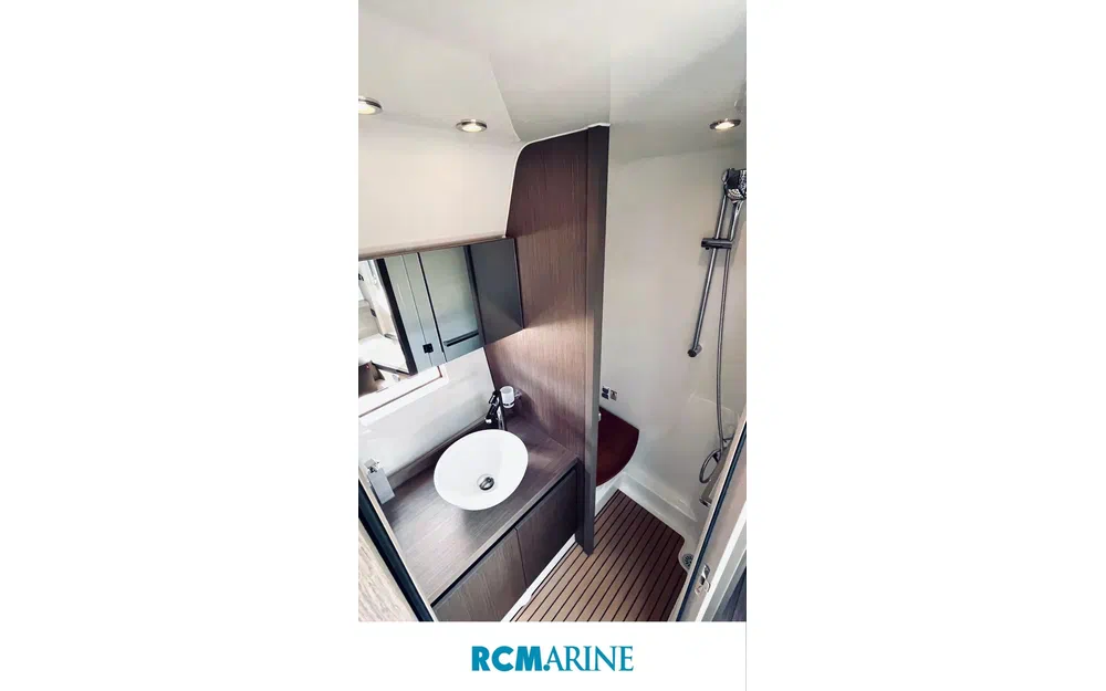 slider 17 Beneteau Gran Turismo 41