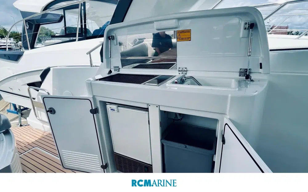 slider 21 Beneteau Gran Turismo 41