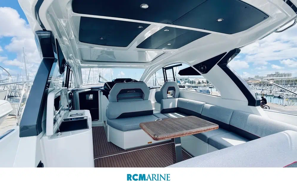 slider 2 Beneteau Gran Turismo 41